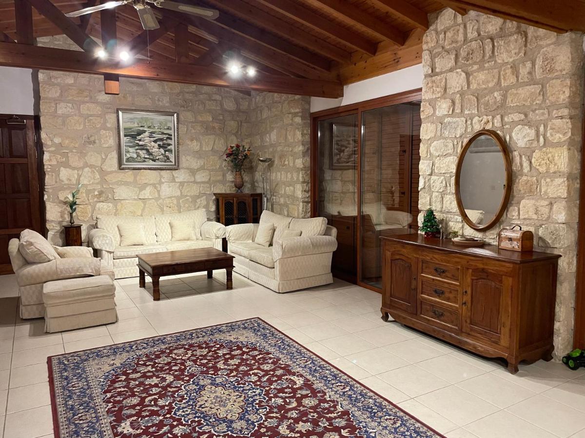 Beautiful Home Pafos Dış mekan fotoğraf